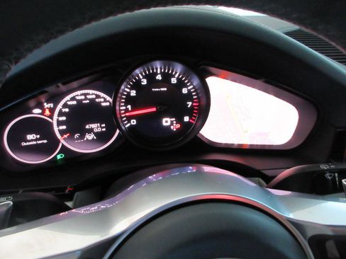 Used 2021 Porsche Cayenne S AWD/4WD image 59