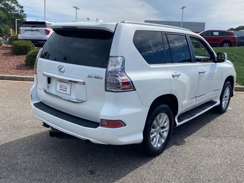 Used 2019 Lexus GX 460 Premium w/ Premium Package AWD/4WD image 14
