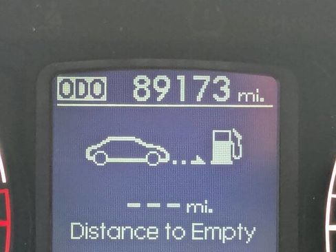 Used 2011 Hyundai Genesis 3.8 w/ Technology Pkg 4 image 23