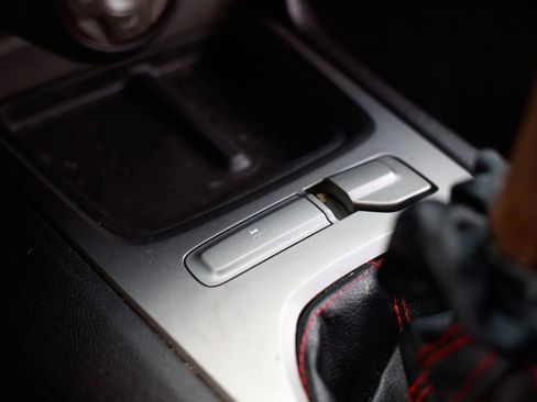 Used 2010 Chevrolet Camaro SS w/ RS Package image 38