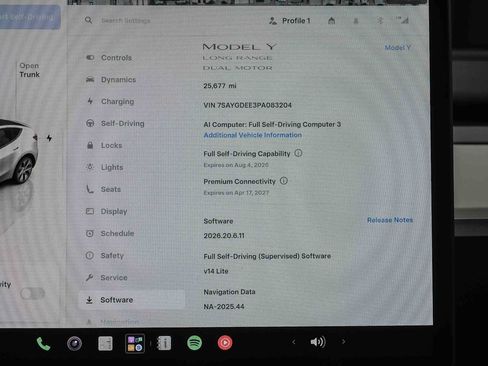 Used 2023 Tesla Model Y AWD image 27