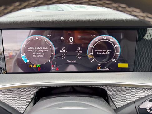 New 2026 Volkswagen Tiguan S image 15