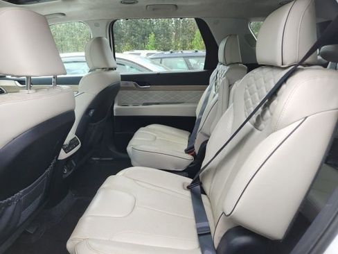 Used 2022 Hyundai Palisade Calligraphy w/ Cargo Package FWD image 6