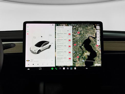 Used 2022 Tesla Model 3 Long Range AWD/4WD image 10