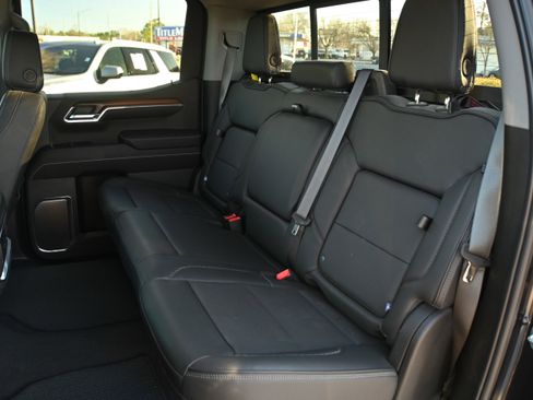 Used 2024 GMC Sierra 1500 Denali w/ Denali Reserve Package image 11