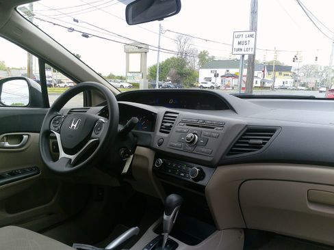 Used 2012 Honda Civic LX image 21