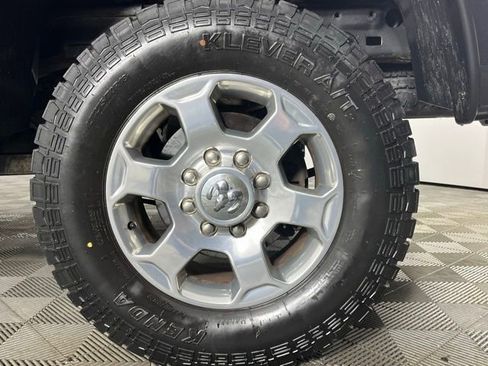 Used 2018 RAM 2500 Big Horn image 11