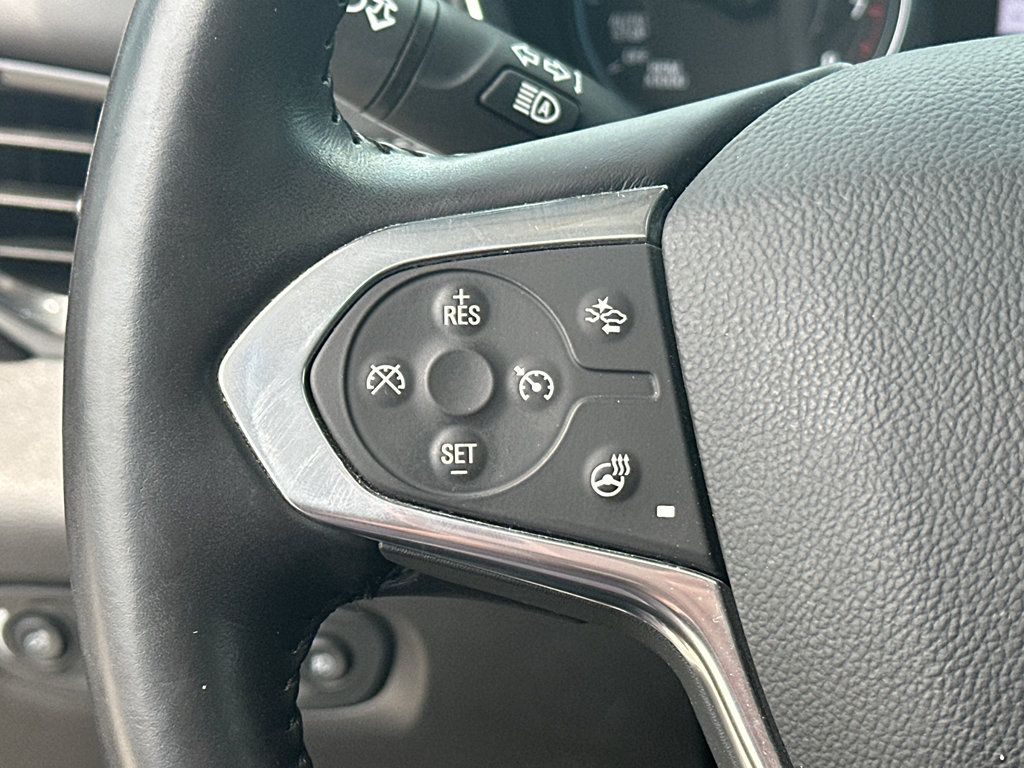 Used 2020 Chevrolet Traverse High Country AWD/4WD image 17