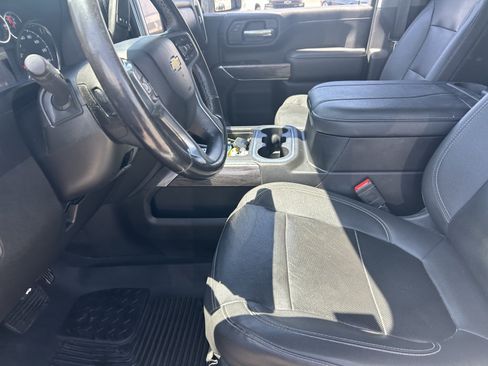 Used 2023 Chevrolet Silverado 2500 LTZ w/ LTZ Convenience Package AWD/4WD image 13