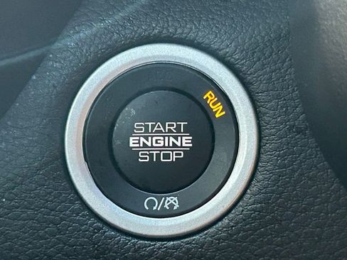 Certified 2022 RAM 1500 Laramie image 46