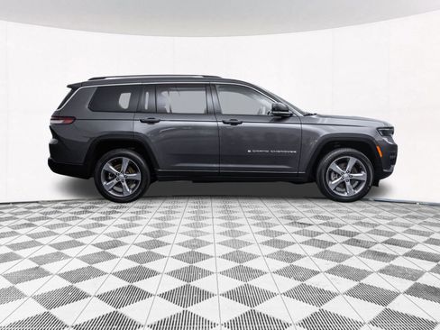 Used 2021 Jeep Grand Cherokee L Limited AWD/4WD image 13