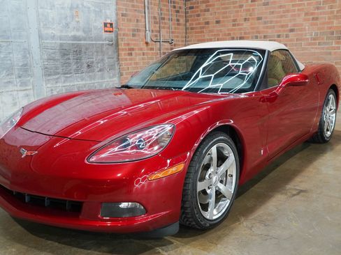 Used 2008 Chevrolet Corvette Coupe RWD image 18