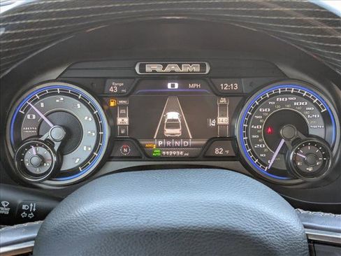 Used 2020 RAM 1500 Limited image 10