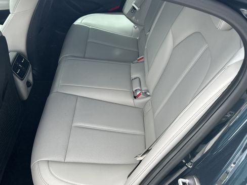 Certified 2023 Genesis G70 2.0T RWD image 14