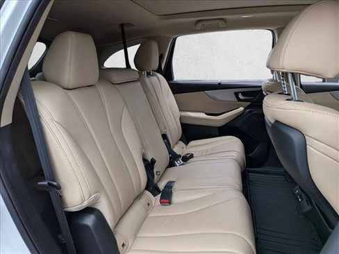 Certified 2023 Acura MDX FWD w/ Technology Package image 17