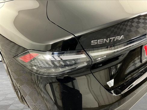 Used 2026 Nissan Sentra SV w/ SV Convenience Package FWD image 23