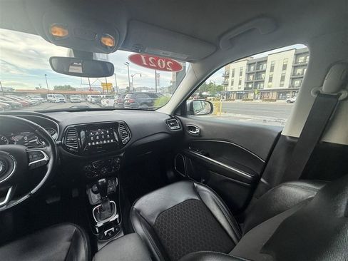 Used 2021 Jeep Compass Latitude AWD/4WD image 25