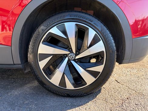 Used 2022 Volkswagen ID.4 Pro S w/ Gradient Package image 34