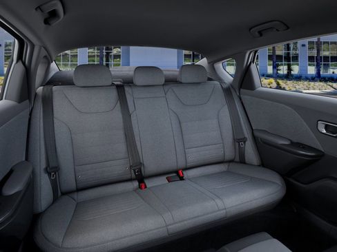 New 2025 Kia K4 EX image 16