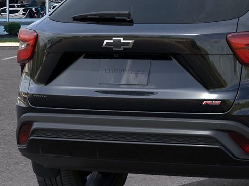 New 2026 Chevrolet Trax RS w/ Driver Confidence Package FWD image 14