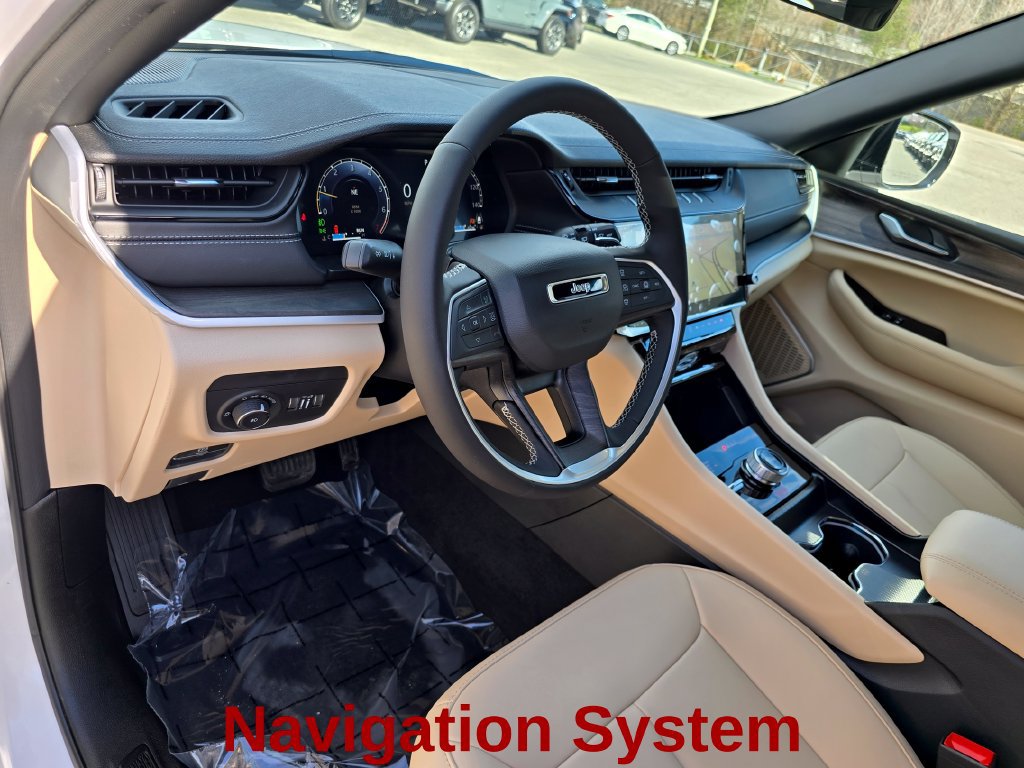 New 2026 Jeep Grand Cherokee Limited w/ Trailer Tow Package AWD/4WD image 20