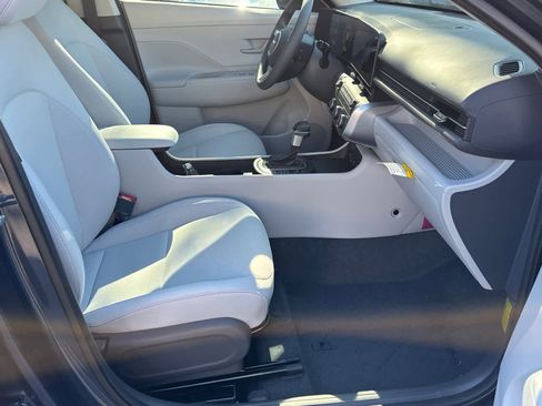 New 2026 Hyundai Kona SE image 11