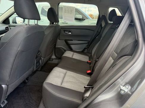 Certified 2024 Nissan Rogue SV image 22