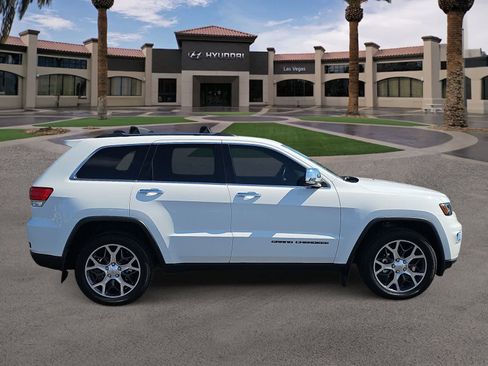 Used 2019 Jeep Grand Cherokee Limited w/ Luxury Group II AWD/4WD image 9