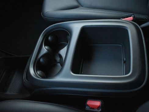 New 2026 Chrysler Pacifica Select image 35