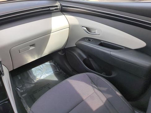Used 2022 Hyundai Tucson SEL w/ Cargo Package image 17