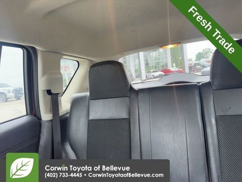 Used 2015 Jeep Compass Latitude AWD/4WD image 12