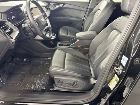 Used 2023 Audi Q4 e-tron Premium Plus w/ Premium Plus AWD/4WD image 2
