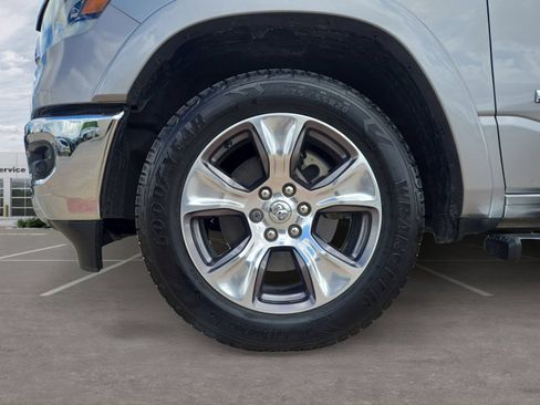 Used 2022 RAM 1500 Laramie RWD image 10