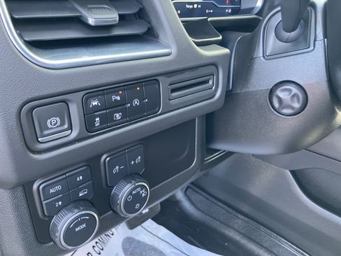 Used 2023 Chevrolet Tahoe RST w/ Luxury Package image 15