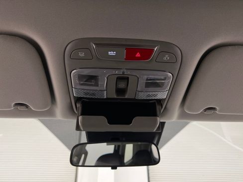 Used 2025 Kia Telluride S image 70