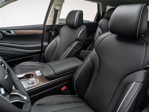 New 2026 Genesis GV80 2.5T Prestige AWD/4WD image 19