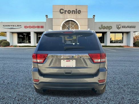 Used 2012 Jeep Grand Cherokee Laredo image 4