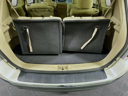 Used 2013 Toyota Highlander Plus image 29