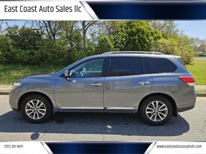 Used 2015 Nissan Pathfinder SL w/ SL Premium Package