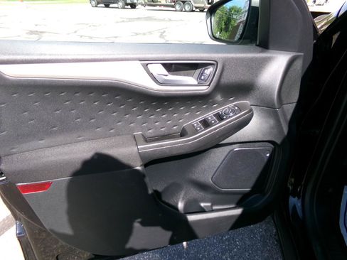 Used 2020 Ford Escape SE AWD/4WD image 12