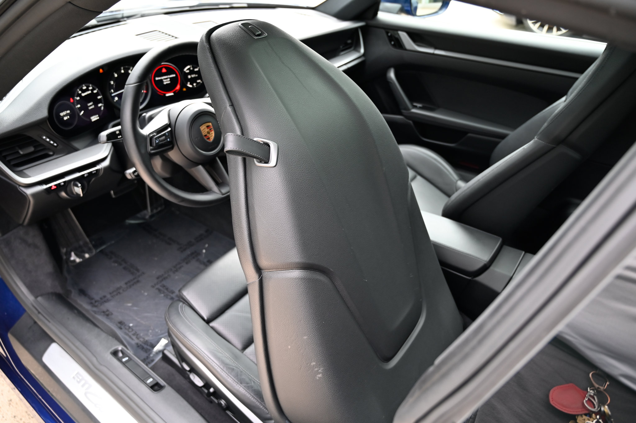 Used 2020 Porsche 911 Carrera RWD image 35