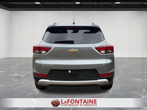 Used 2025 Chevrolet TrailBlazer LT FWD image 7