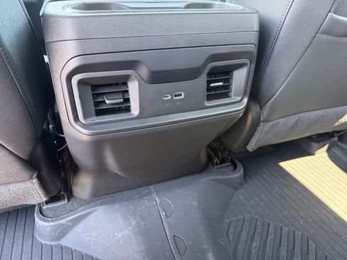 Used 2024 Chevrolet Silverado 1500 LT Trail Boss w/ Convenience Package II AWD/4WD image 16