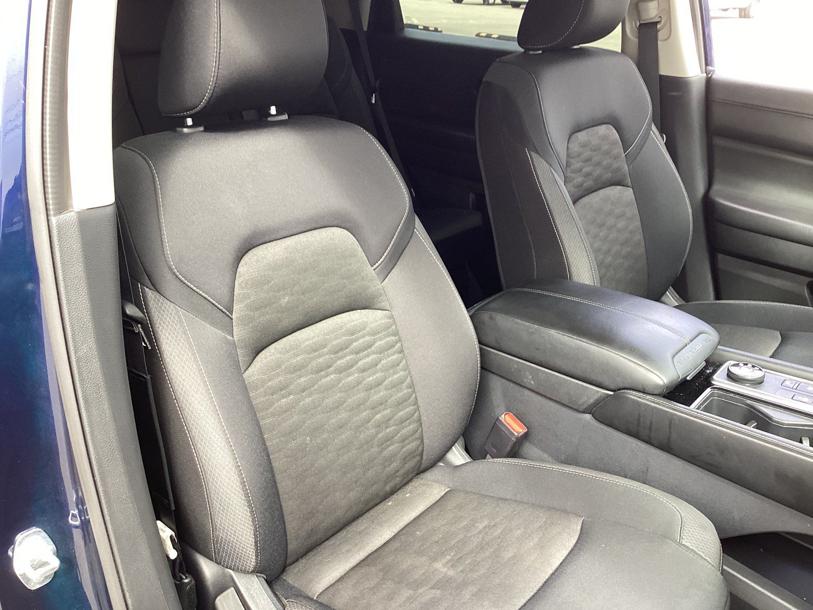 Used 2024 Nissan Pathfinder SV AWD/4WD image 18