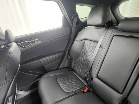 Used 2023 Kia Sportage X-Pro AWD/4WD image 14