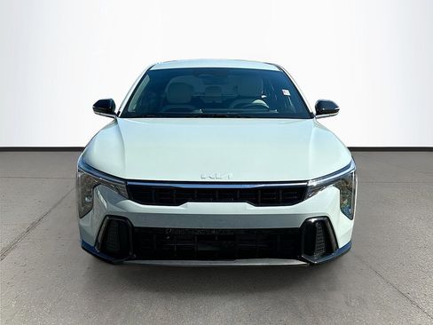 New 2026 Kia K4 GT-Line image 2
