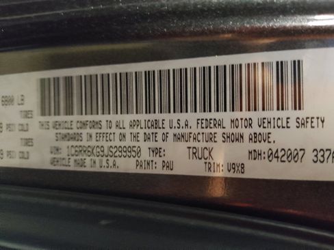 Used 2018 RAM 1500 Express w/ Express Value Package image 33