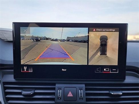 New 2025 Audi SQ5 Premium Plus image 18