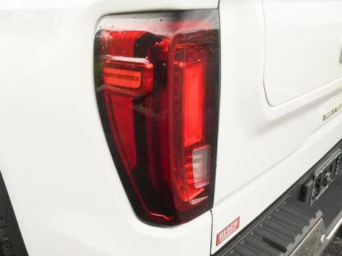 Used 2024 GMC Sierra 1500 SLT w/ SLT Premium Plus Package AWD/4WD image 37