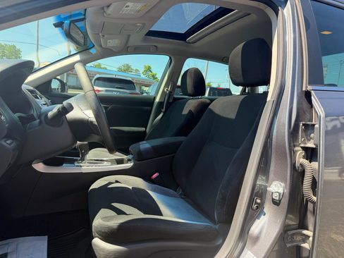 Used 2014 Nissan Altima 2.5 SV w/ Convenience Package FWD image 9